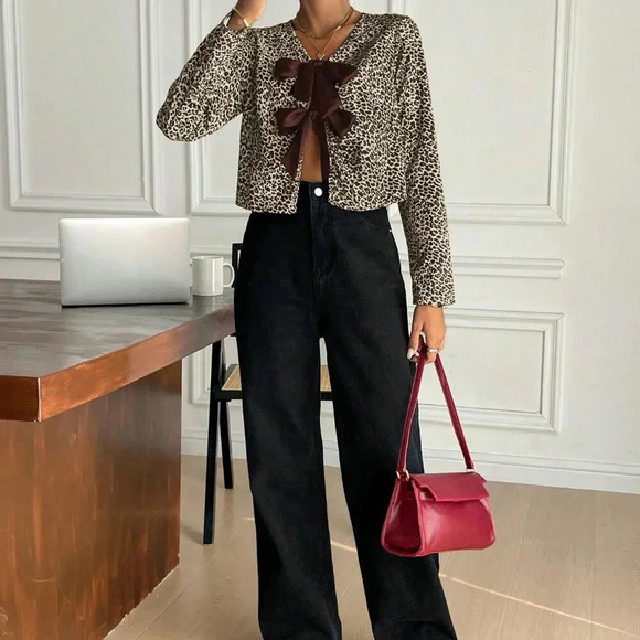 Black Casual Women's Comfort Chiffon Bow Tie Leopard Print Blouse - Picture 4 of 5